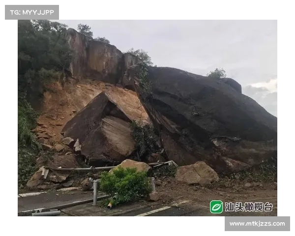 福建上杭山体滑坡已失联超过时，亲属呼吁救援：六人仍被埋地下