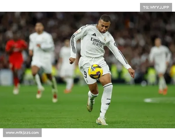 速速购买!姆巴佩球衣在皇马官方商城火热开售,售价仅 速速购买!姆巴佩球衣在皇马官方商城火热开售,售价仅