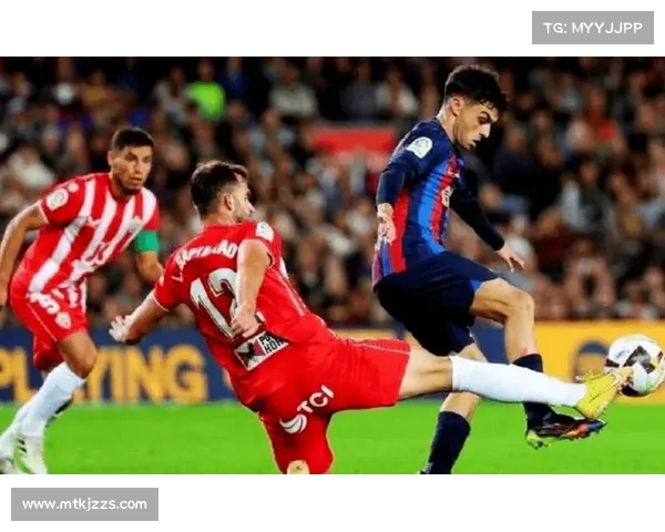 西甲赫罗纳主场战平塞维利亚防守反击战术成功